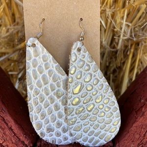 Handmade leather earrings